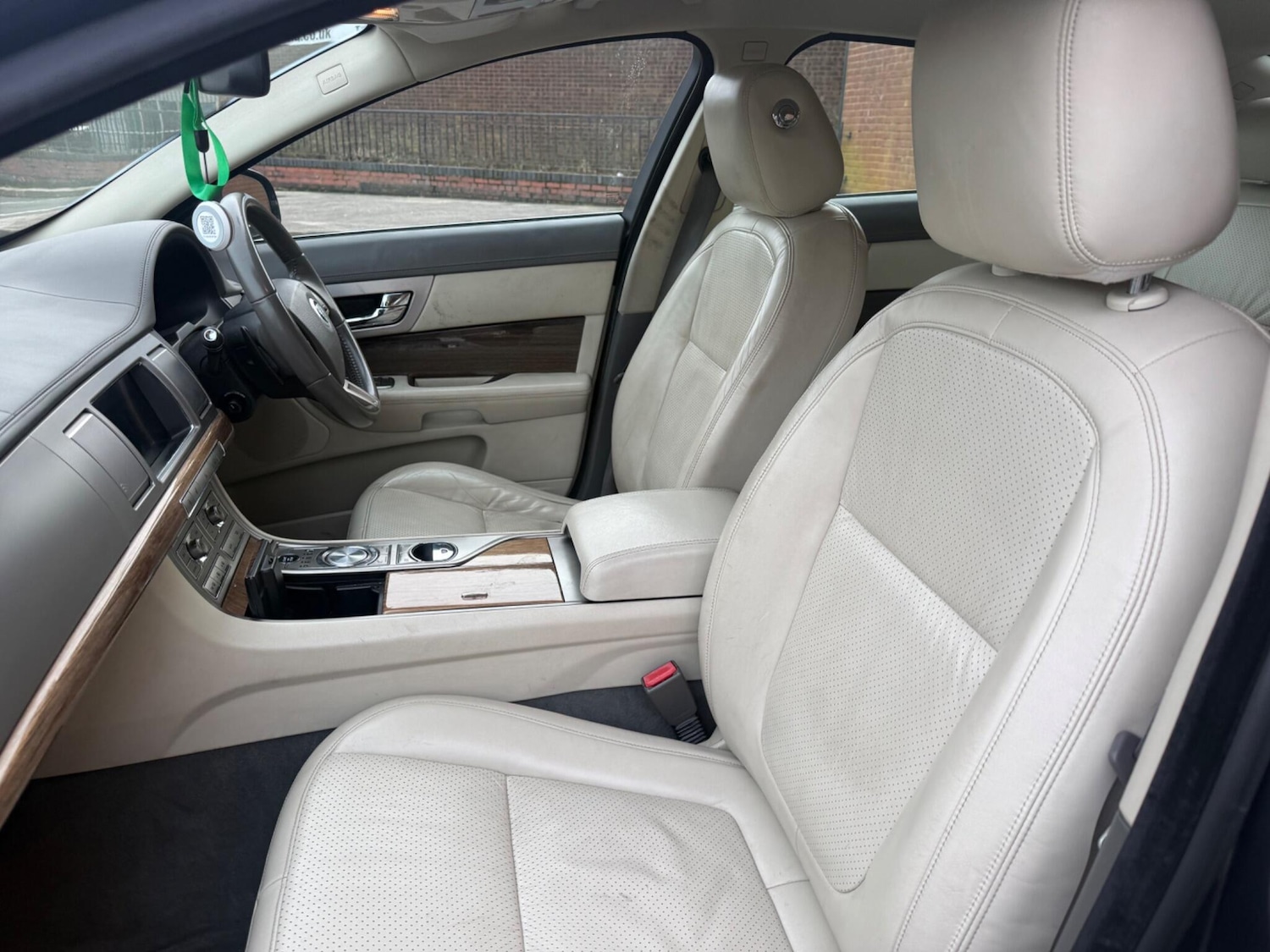 Used Jaguar XF 2009 for sale - 77646669: Photo 48