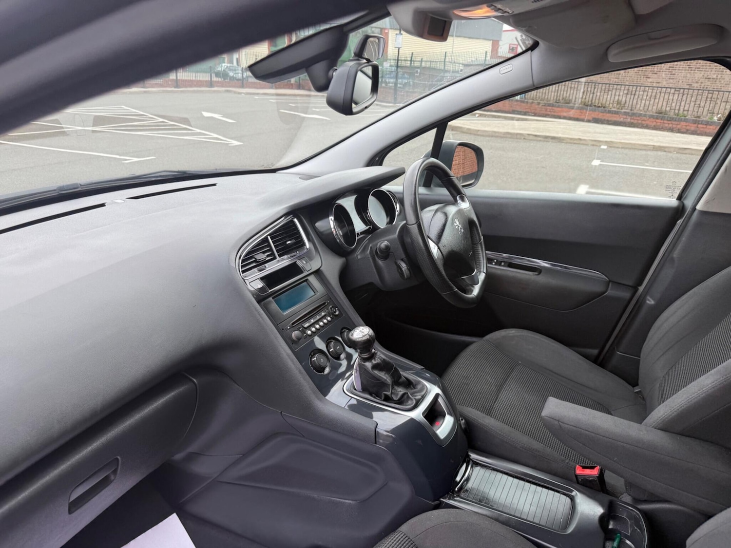 Used Peugeot 5008 2015 for sale - 76247157: Photo 15