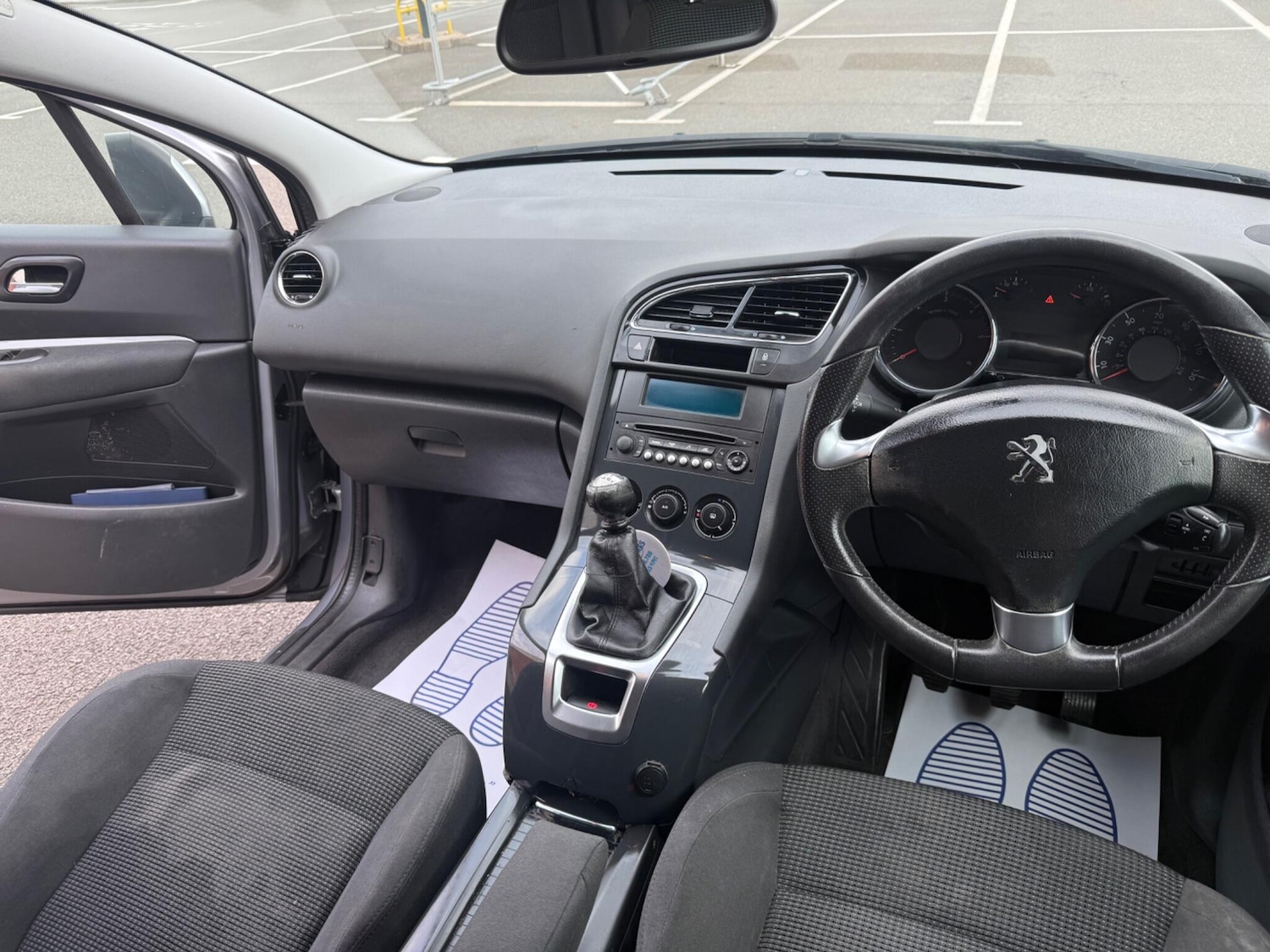 Used Peugeot 5008 2015 for sale - 76247157: Photo 16