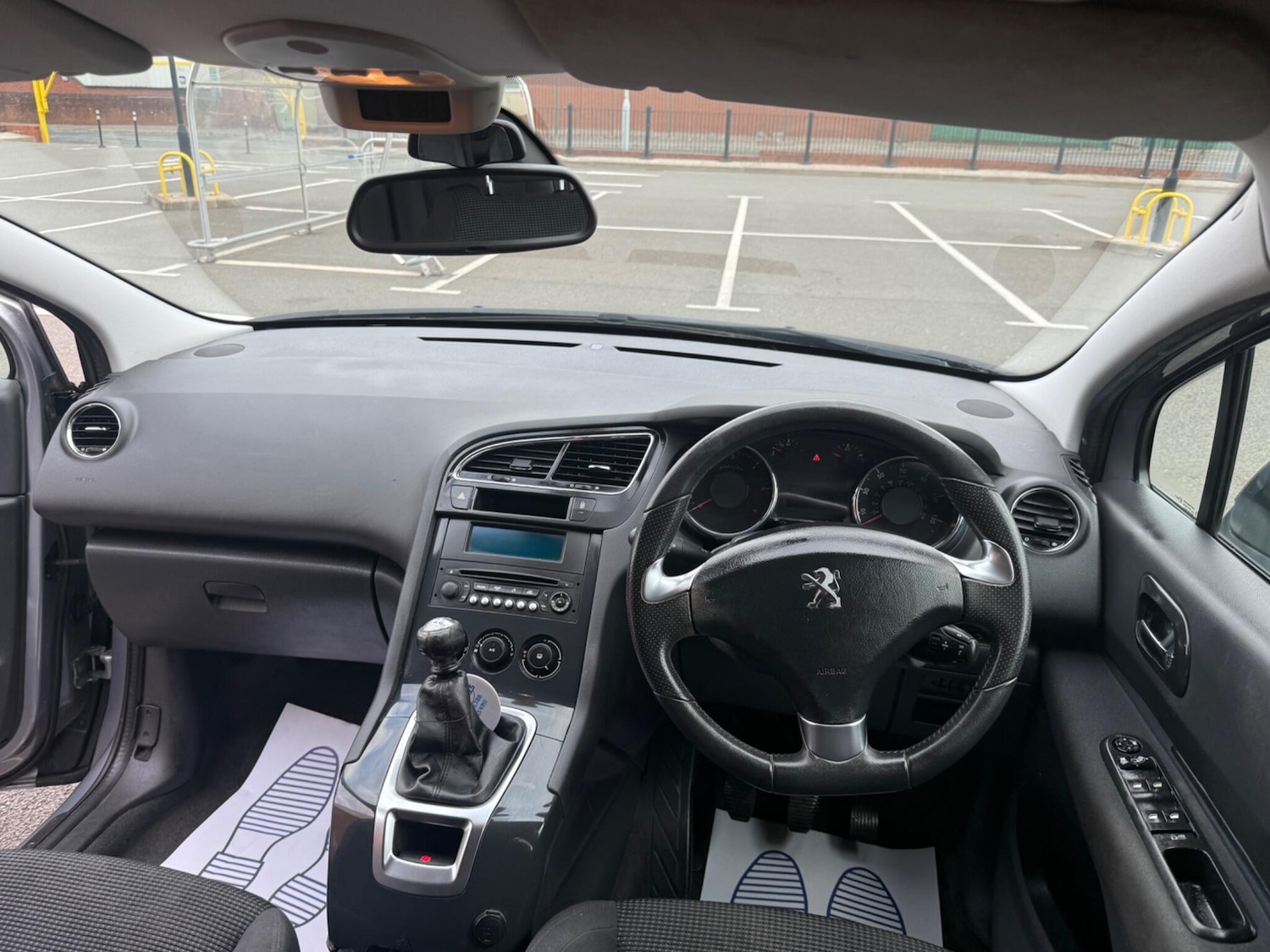 Used Peugeot 5008 2015 for sale - 76247157: Photo 17