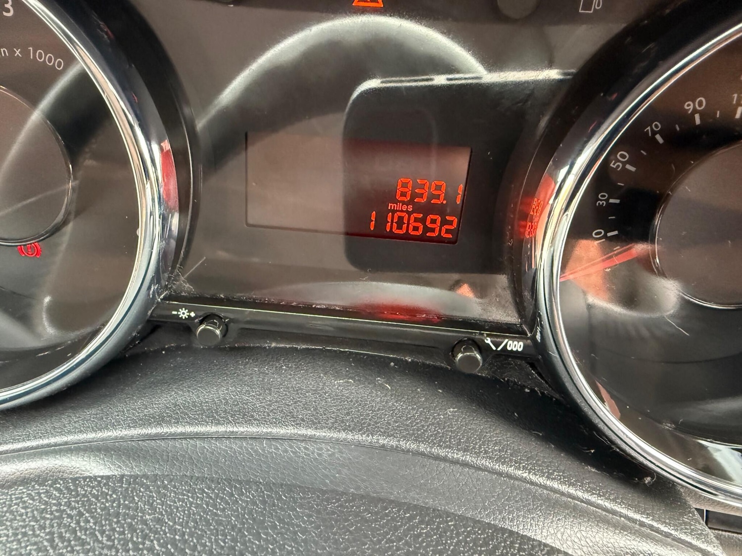 Used Peugeot 5008 2015 for sale - 76247157: Photo 30