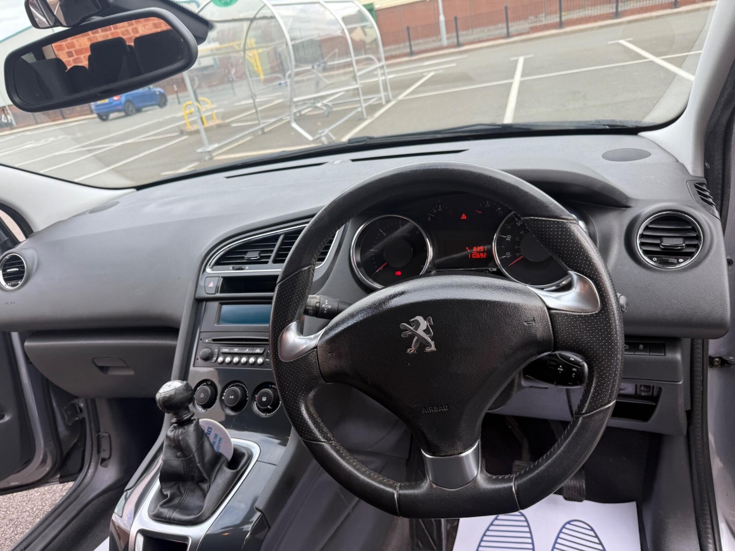 Used Peugeot 5008 2015 for sale - 76247157: Photo 32