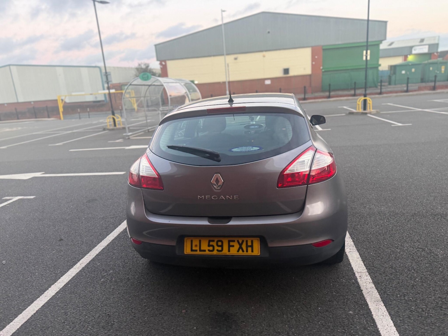 Used Renault Megane 2010 for sale - 76380858: Photo 4