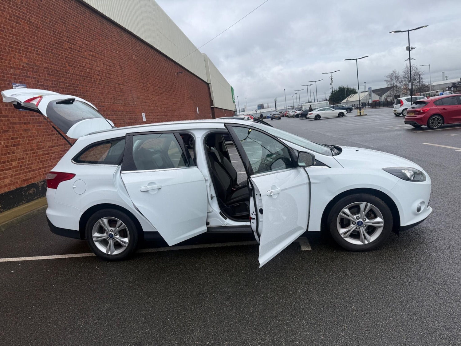 Used Ford Focus 2014 for sale - 77344483: Photo 38