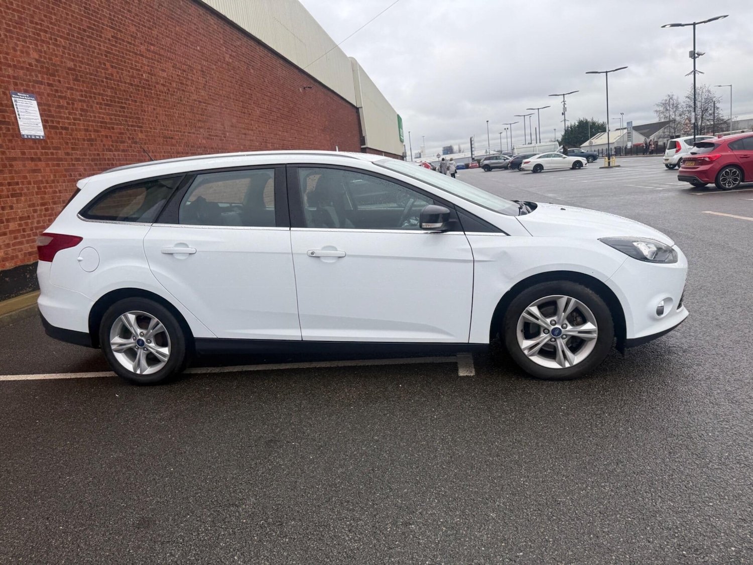 Used Ford Focus 2014 for sale - 77344483: Photo 8
