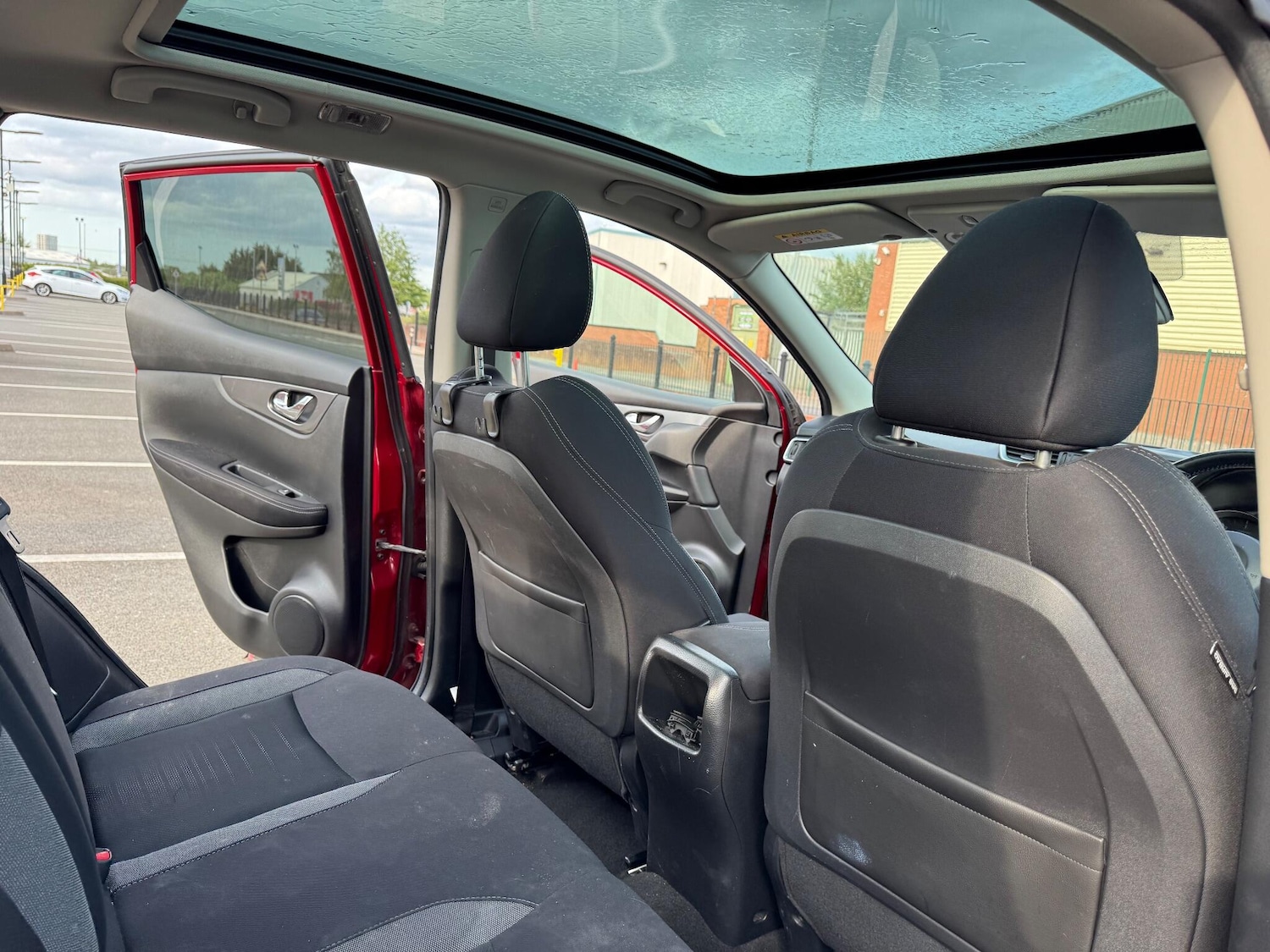 Used Nissan Qashqai 2017 for sale - 76759452: Photo 18