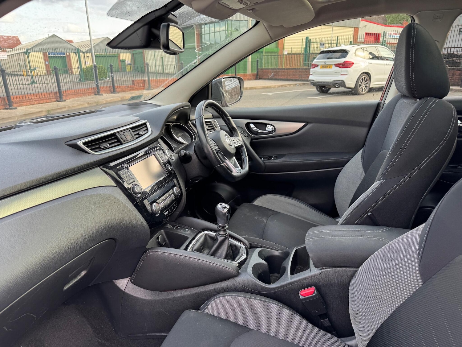 Used Nissan Qashqai 2017 for sale - 76759452: Photo 30