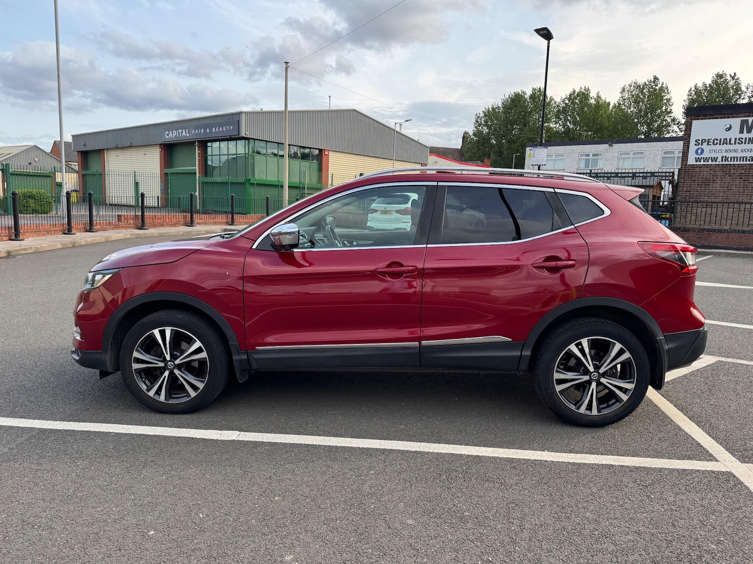 Used Nissan Qashqai 2017 for sale - 76759452: Photo 8