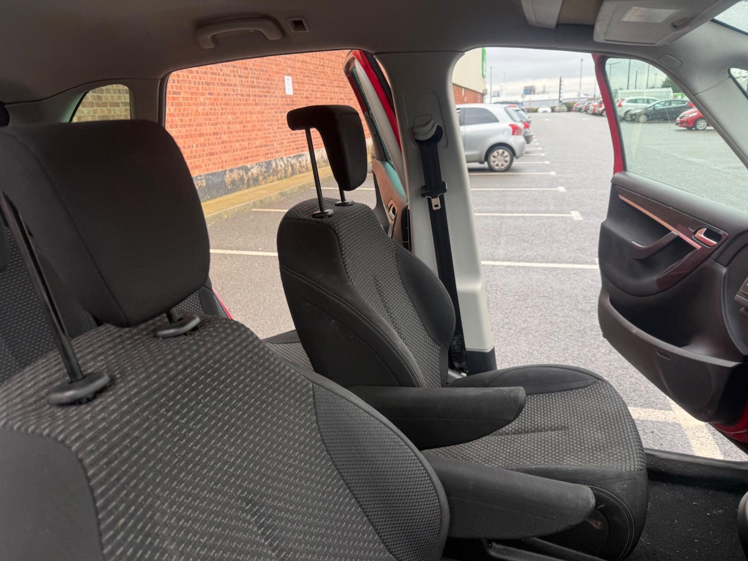 Used Citroen C4 Picasso 2013 for sale - 77314698: Photo 28