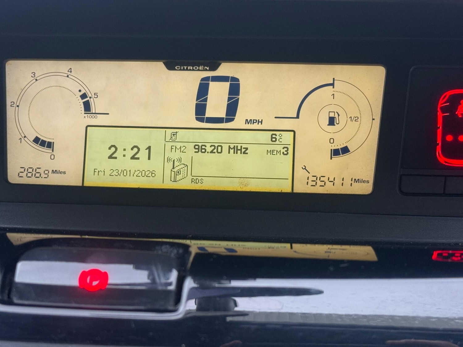 Used Citroen C4 Picasso 2013 for sale - 77314698: Photo 35