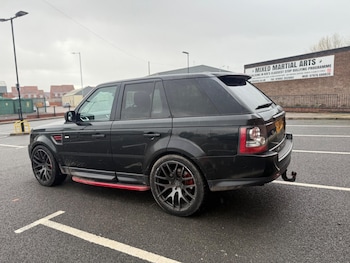 Used Land Rover Range Rover Sport 2009 for sale - 77305616: Photo