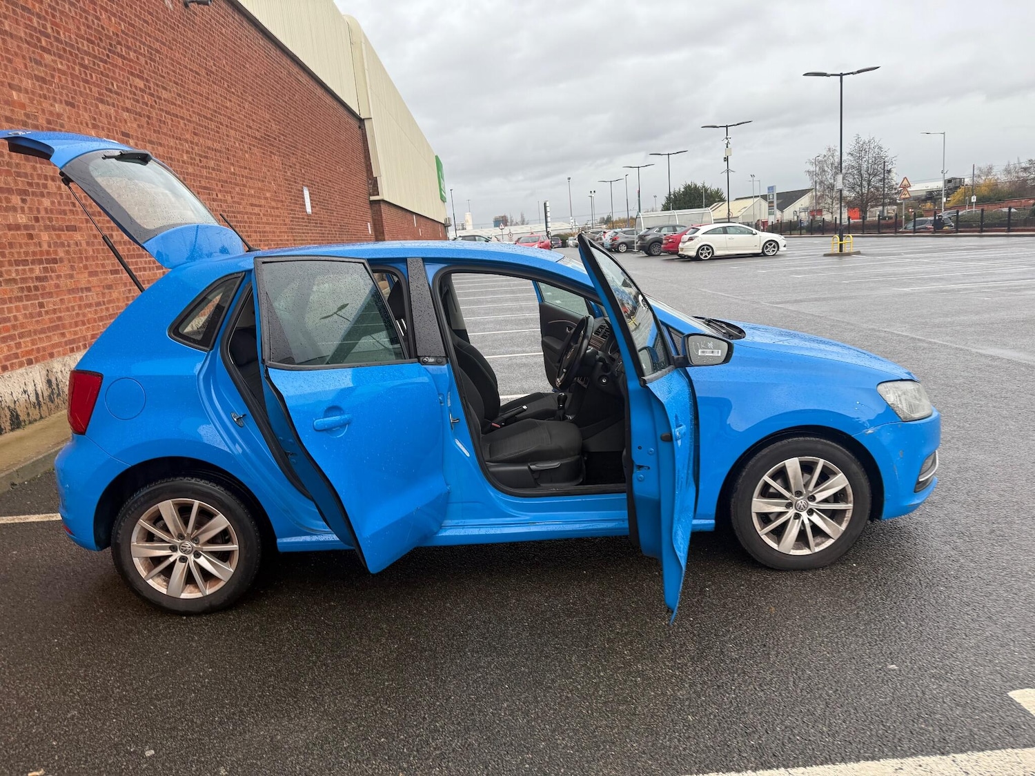 Used Volkswagen Polo 2014 for sale - 76824558: Photo 14