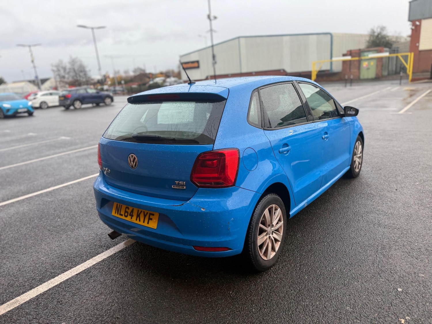 Used Volkswagen Polo 2014 for sale - 76824558: Photo 15