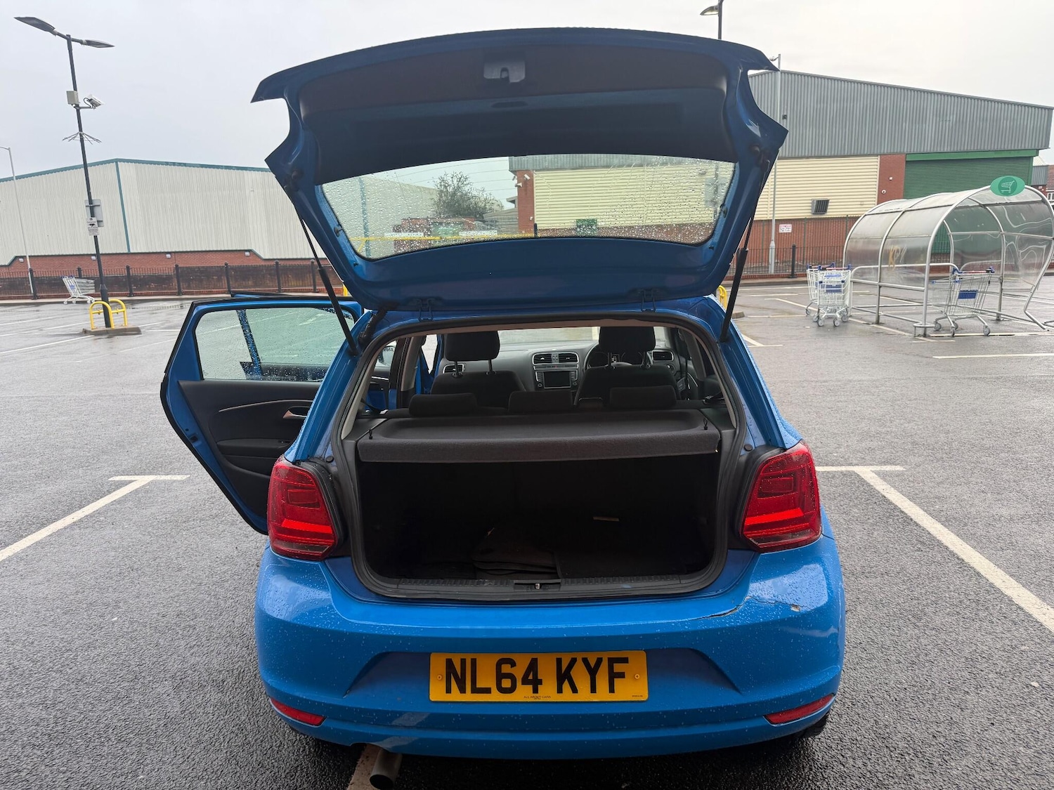 Used Volkswagen Polo 2014 for sale - 76824558: Photo 25