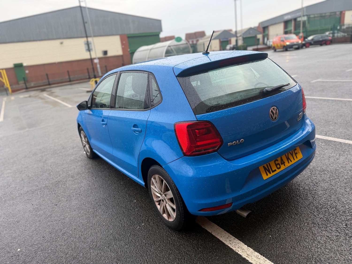 Used Volkswagen Polo 2014 for sale - 76824558: Photo 4