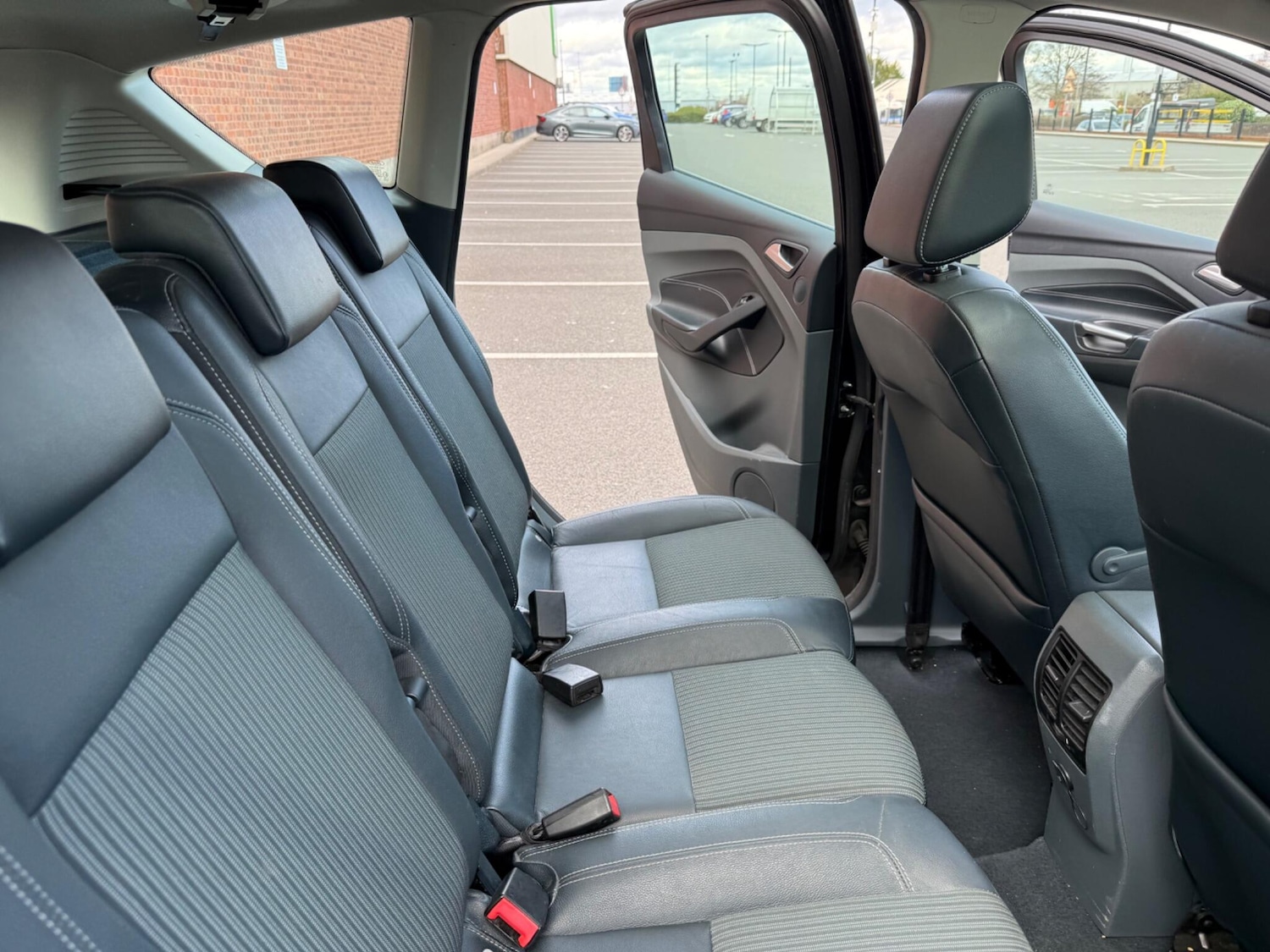 Used Ford C-Max 2013 for sale - 78019522: Photo 38