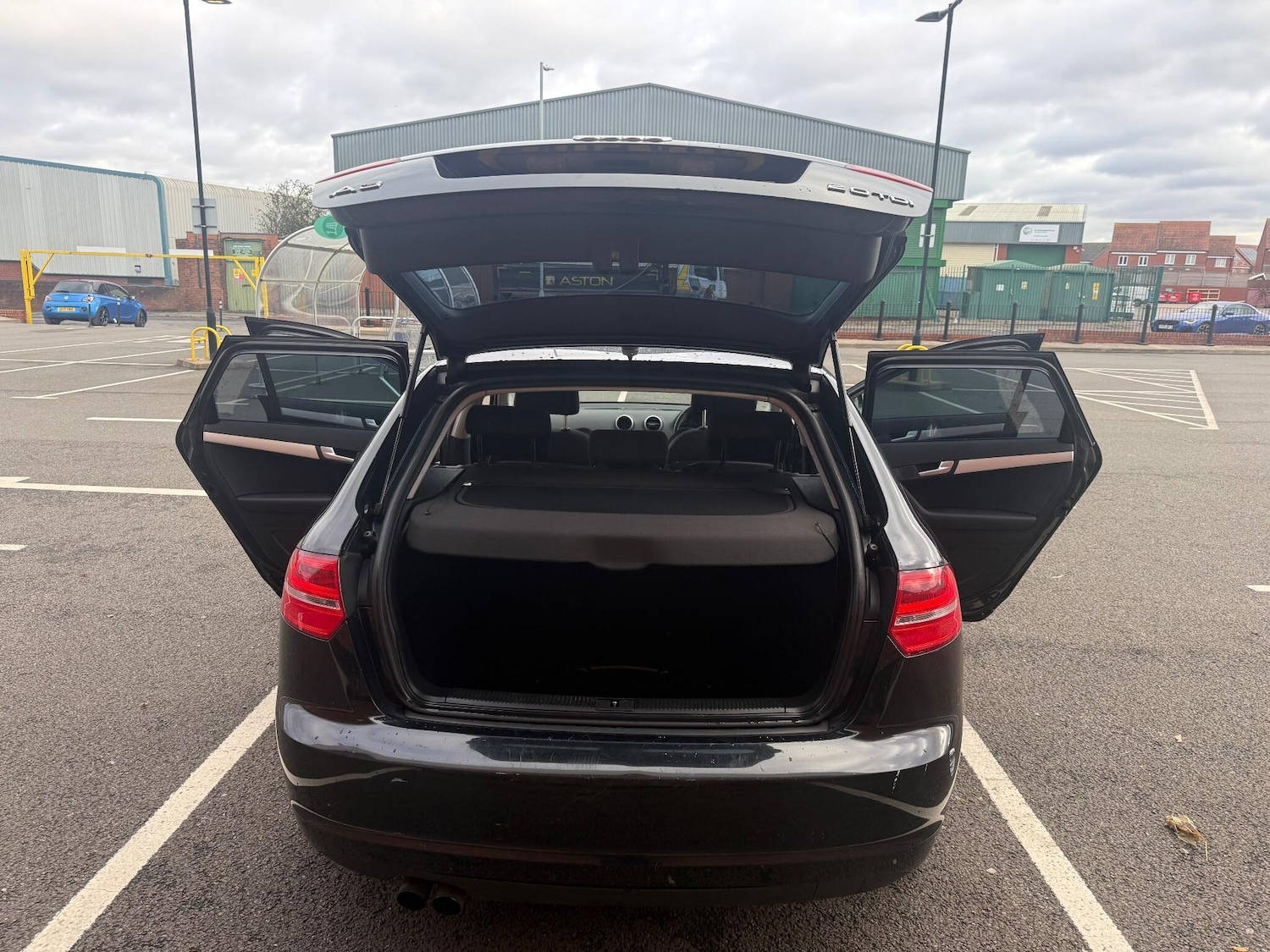 Used Audi A3 2009 for sale - 76634149: Photo 16