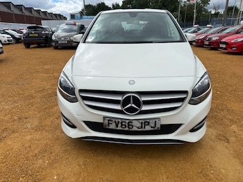 Used Mercedes-Benz B Class 2016 for sale - 78782628: Photo