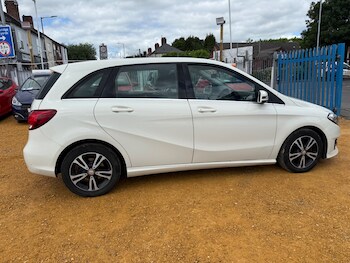 Used Mercedes-Benz B Class 2016 for sale - 78782628: Photo
