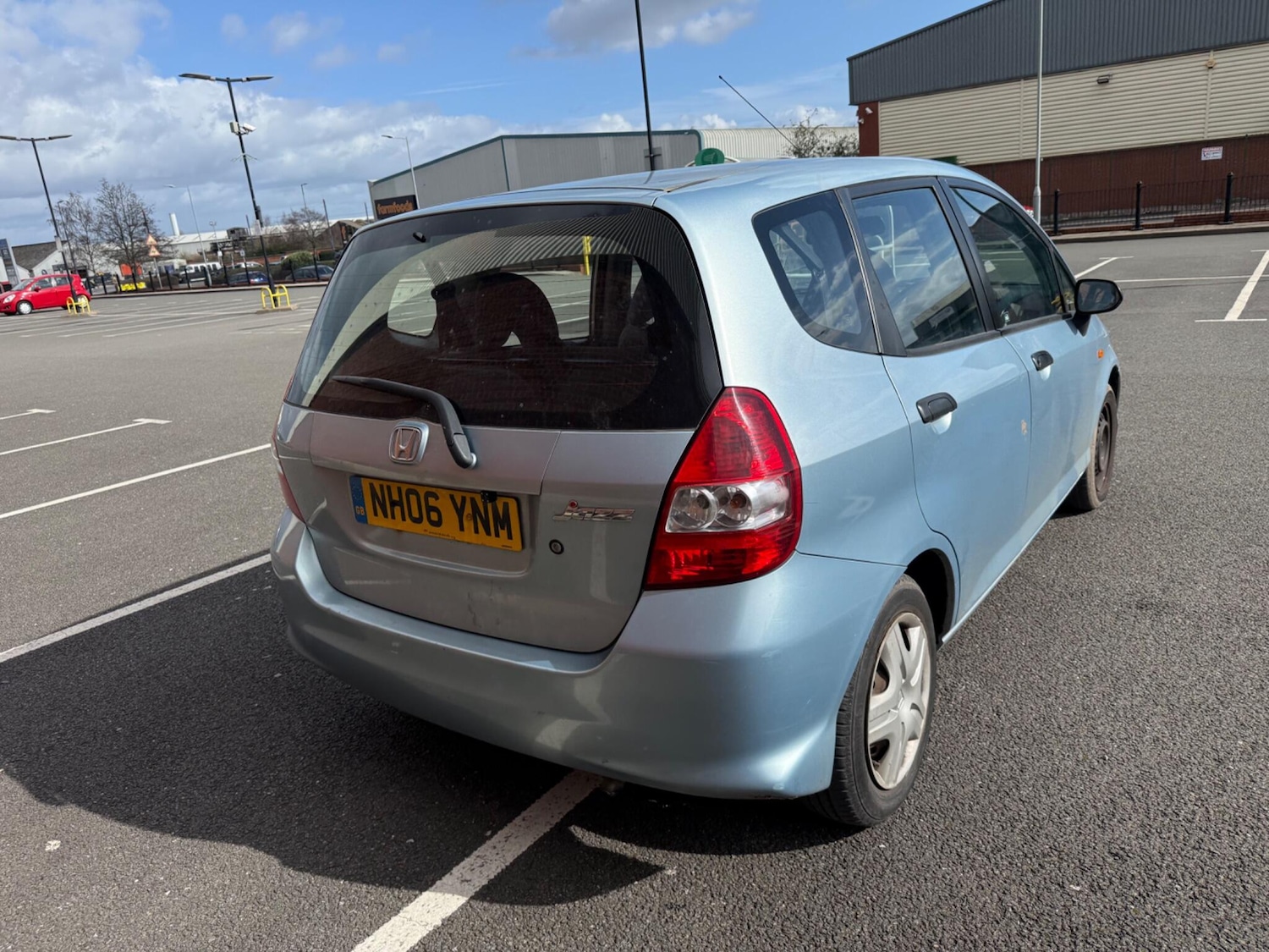 Used Honda Jazz 2006 for sale - 77898527: Photo 8