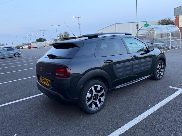 Used Citroen C4 Cactus 2015 for sale - 76247236: Photo 16