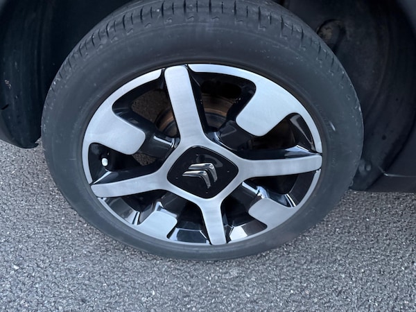Used Citroen C4 Cactus 2015 for sale - 76247236: Photo 29