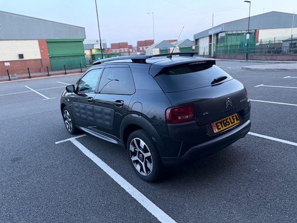 Used Citroen C4 Cactus 2015 for sale - 76247236: Photo 4