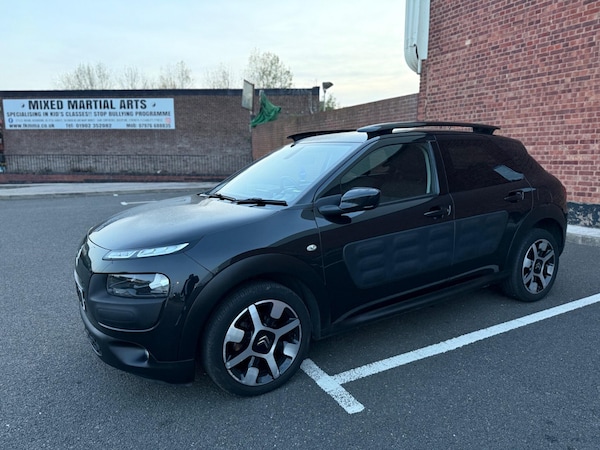 Used Citroen C4 Cactus 2015 for sale - 76247236: Photo 9