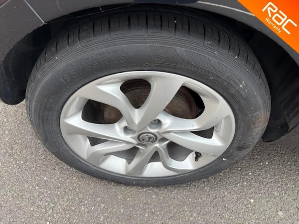 Used Vauxhall Corsa 2015 for sale - 76094642: Photo 21