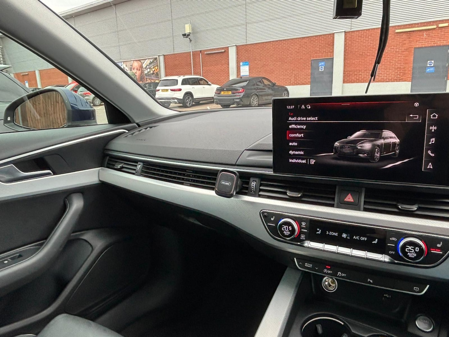 Used Audi A4 2020 for sale - 76377358: Photo 17