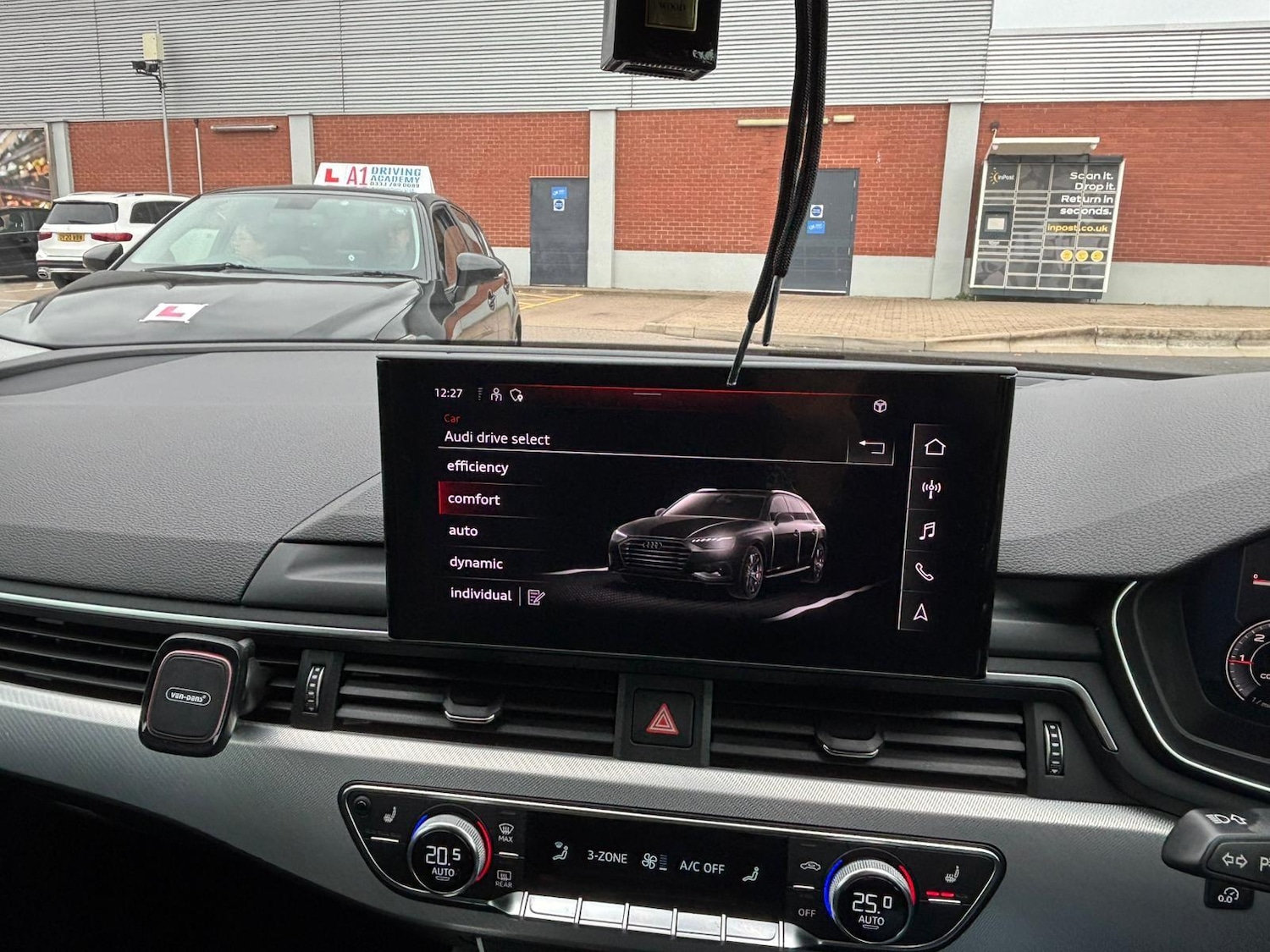 Used Audi A4 2020 for sale - 76377358: Photo 38