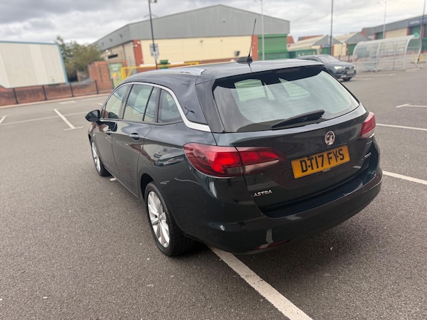 Used Vauxhall Astra 2017 for sale - 76200281: Photo 4