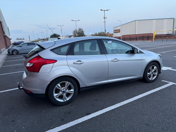 Used Ford Focus 2012 for sale - 76247431: Photo 12