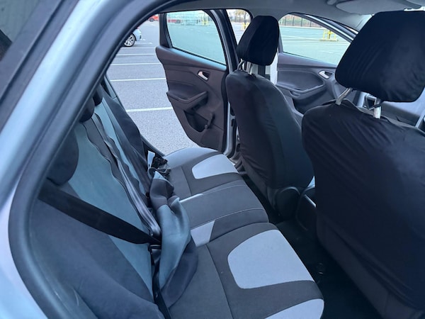 Used Ford Focus 2012 for sale - 76247431: Photo 28