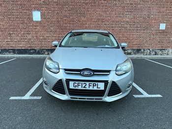 Used Ford Focus 2012 for sale - 76247431: Photo 2