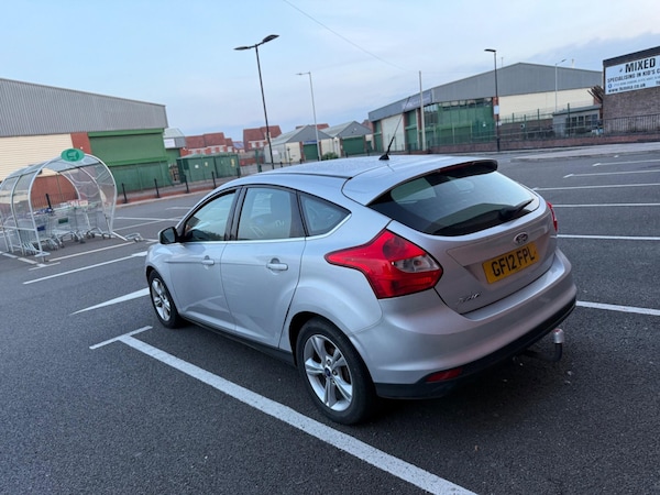 Used Ford Focus 2012 for sale - 76247431: Photo 4
