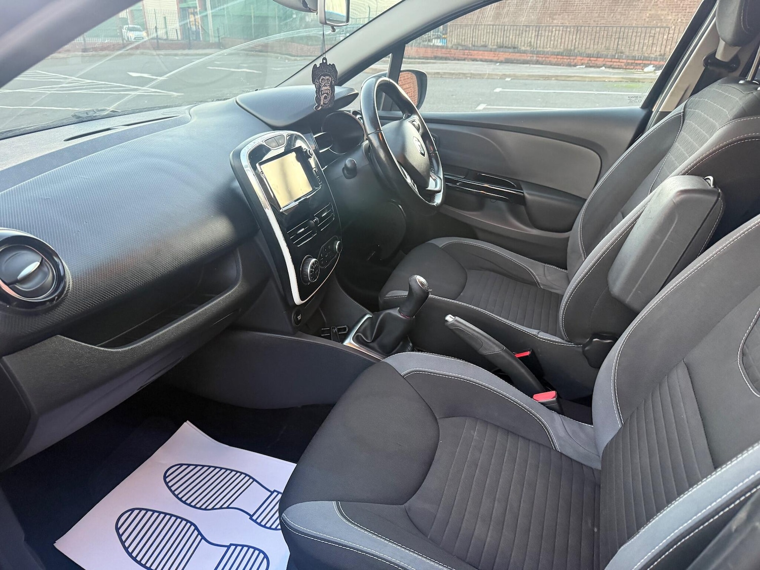 Used Renault Clio 2016 for sale - 76850229: Photo 13