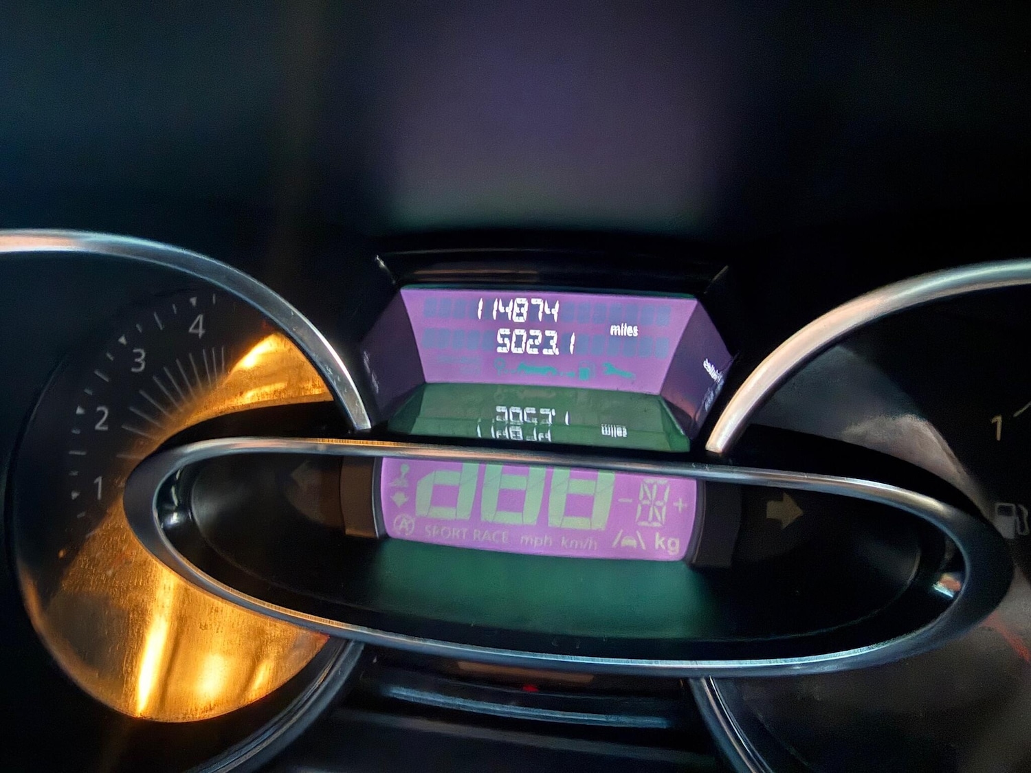 Used Renault Clio 2016 for sale - 76850229: Photo 20