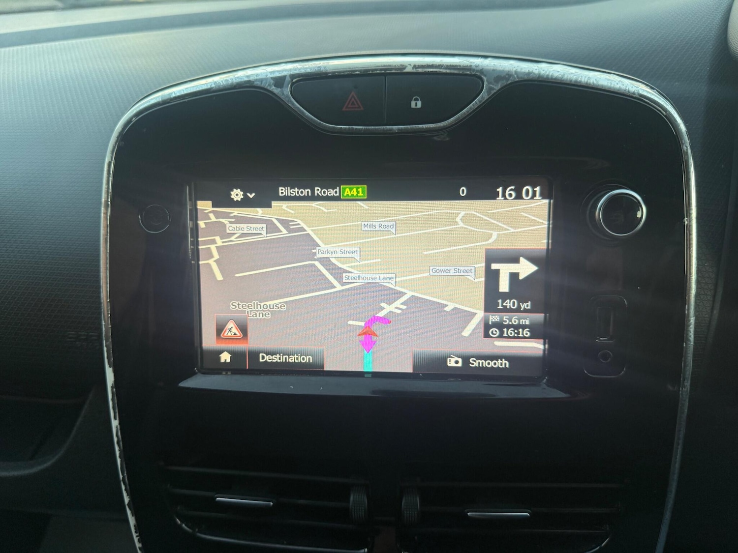 Used Renault Clio 2016 for sale - 76850229: Photo 32