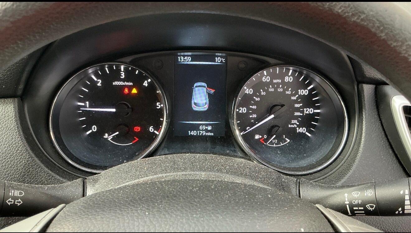 Used Nissan Qashqai 2015 for sale - 77909411: Photo 10