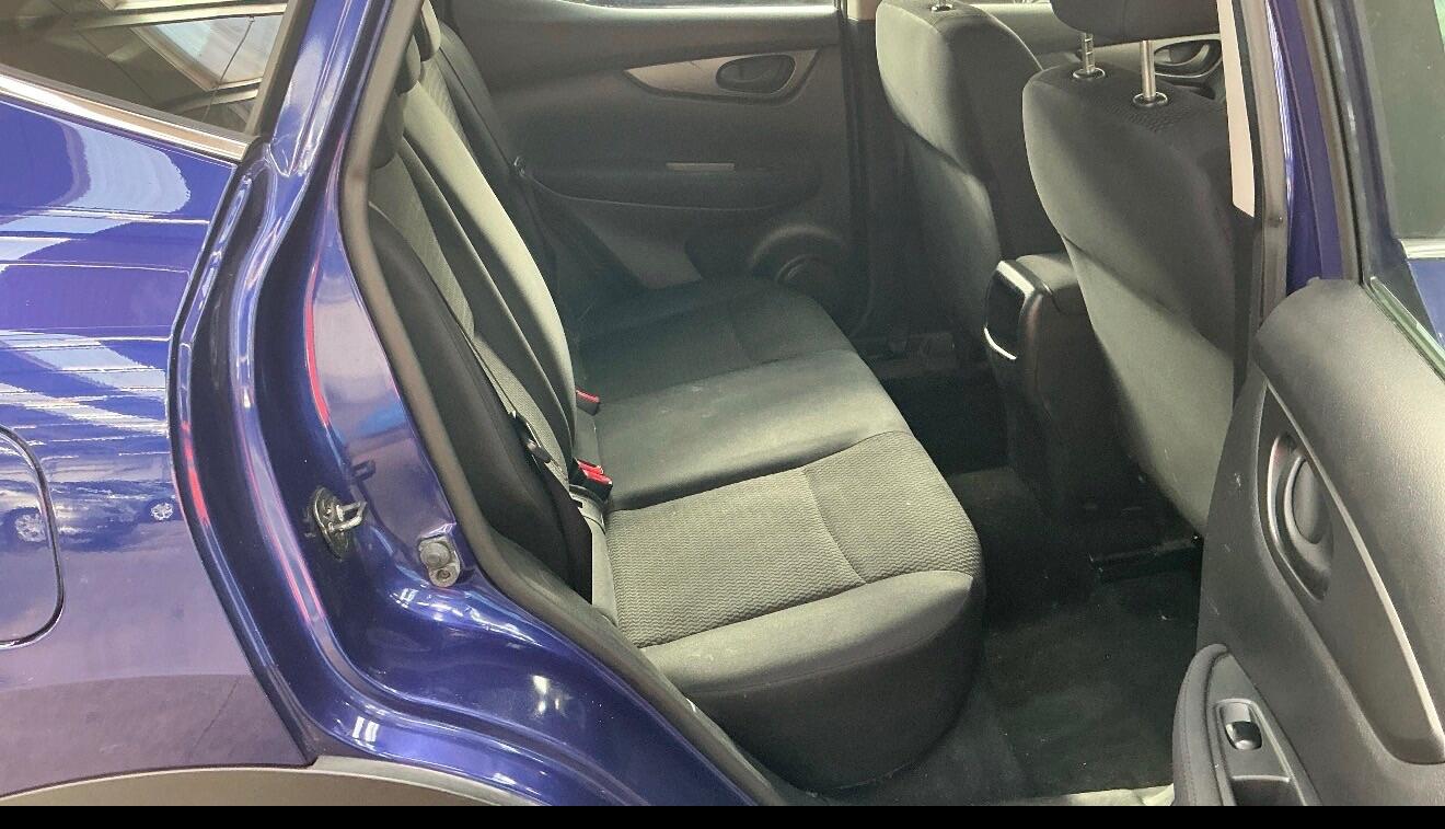 Used Nissan Qashqai 2015 for sale - 77909411: Photo 6