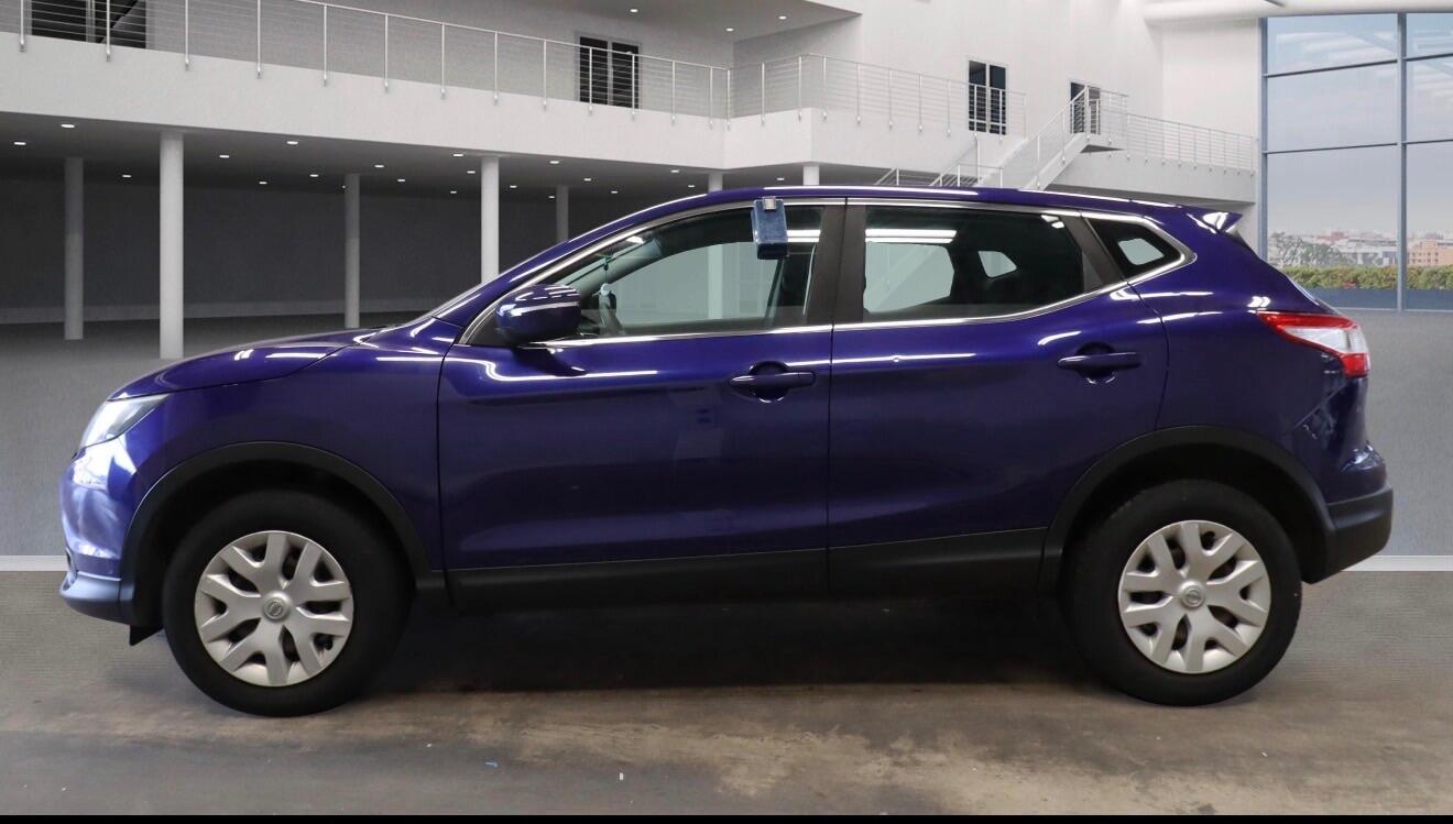 Used Nissan Qashqai 2015 for sale - 77909411: Photo 8
