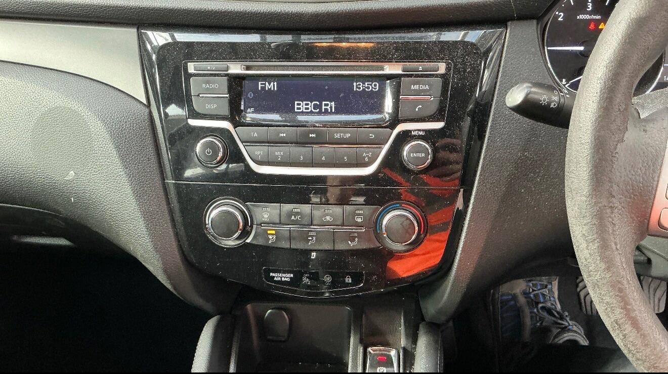 Used Nissan Qashqai 2015 for sale - 77909411: Photo 9