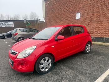 Used Hyundai i20 2009 for sale - 78276436: Photo