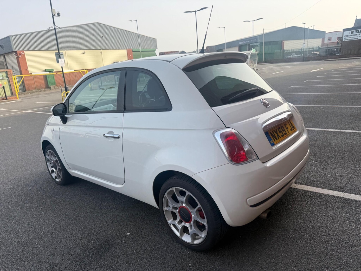 Used Fiat 500 2009 for sale - 77783318: Photo 4