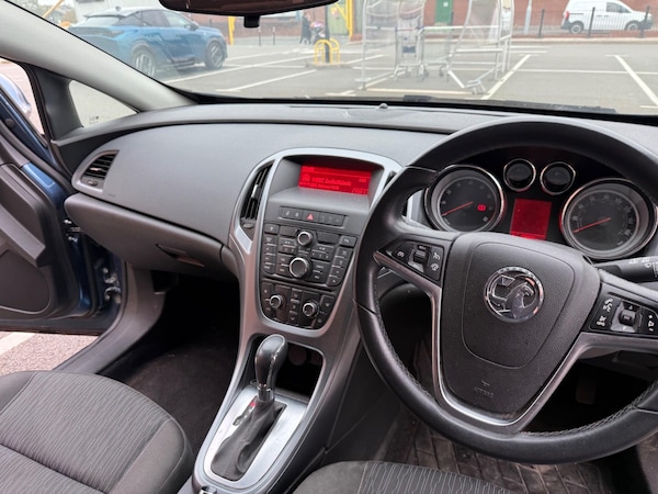 Used Vauxhall Astra GTC 2014 for sale - 76283589: Photo 22