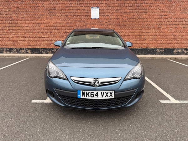 Used Vauxhall Astra GTC 2014 for sale - 76283589: Photo 2
