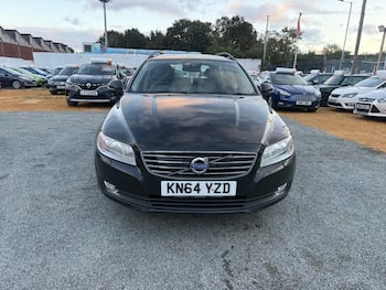 Used Volvo V70 2014 for sale - 79873197: Photo