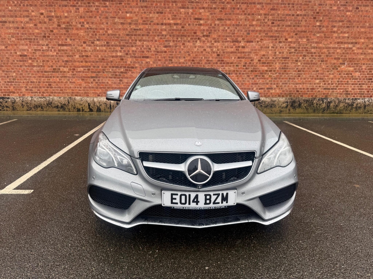 Used Mercedes-Benz E Class 2014 for sale - 77559201: Photo 2