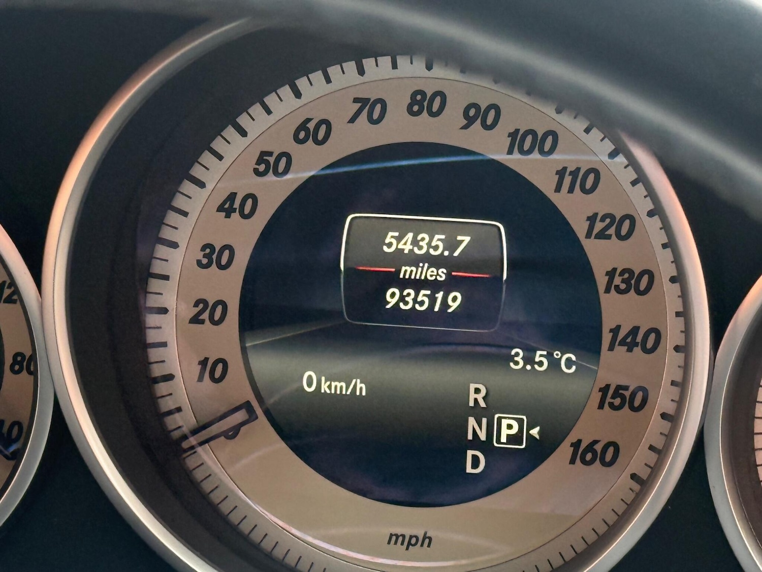 Used Mercedes-Benz E Class 2014 for sale - 77559201: Photo 41